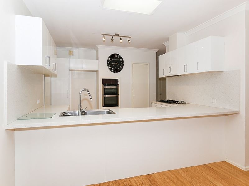 49 March St, Spearwood WA 6163