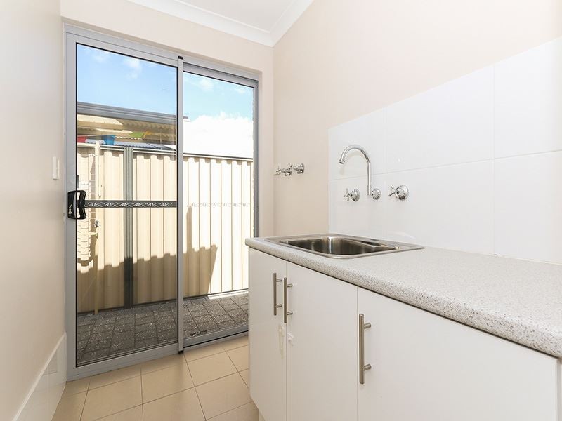8B Spruce Terrace, Aubin Grove WA 6164