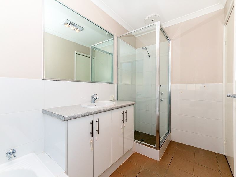 8B Spruce Terrace, Aubin Grove WA 6164