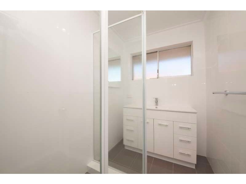 35 Hamilton Road, Hamilton Hill WA 6163