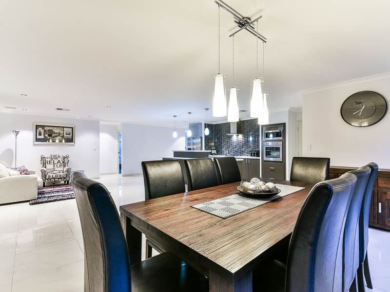 28 Gordona Parade, Beeliar WA 6164