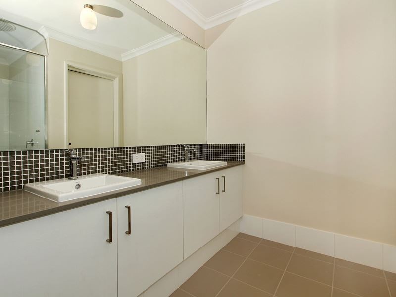 17B Bolingbroke Street, Spearwood WA 6163