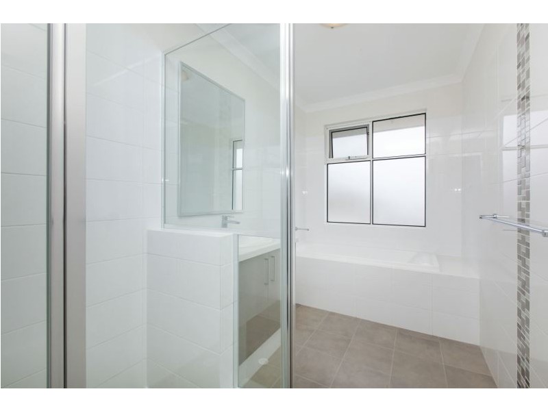 21 Yardie Crescent, Yangebup WA 6164