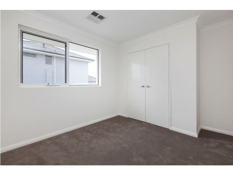 21 Yardie Crescent, Yangebup WA 6164