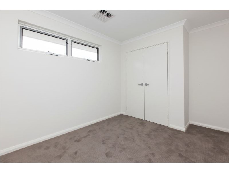 21 Yardie Crescent, Yangebup WA 6164