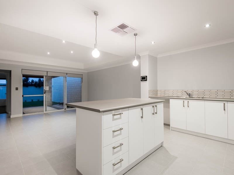 3A & 3B Pontoon Way, Alkimos WA 6038