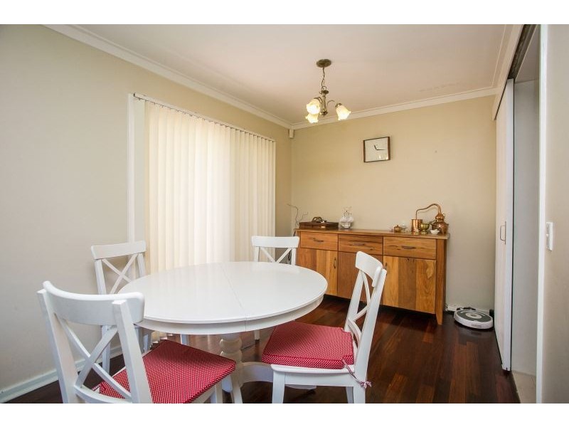 17 Clarke Street, Hilton WA 6163