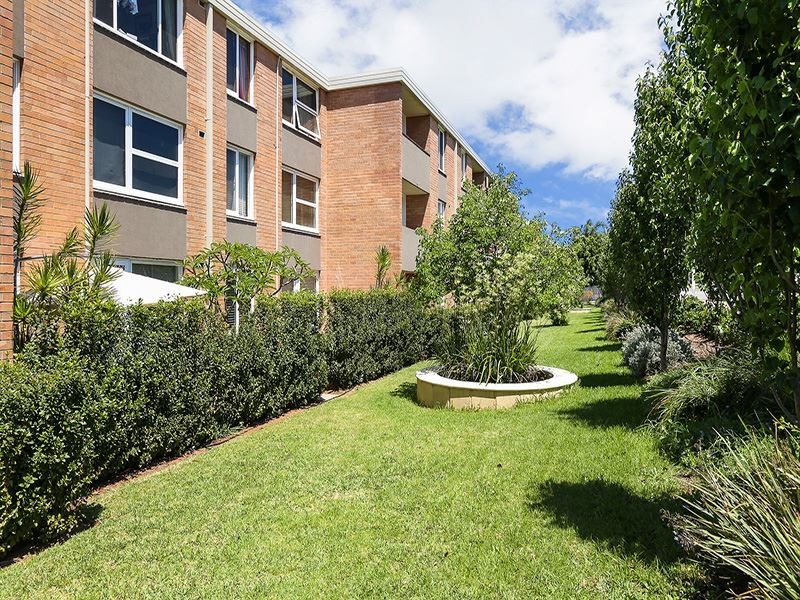 3/221 Clontarf Road, Hamilton Hill WA 6163