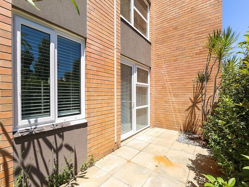 3/221 Clontarf Road, Hamilton Hill WA 6163