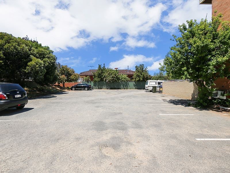 3/221 Clontarf Road, Hamilton Hill WA 6163