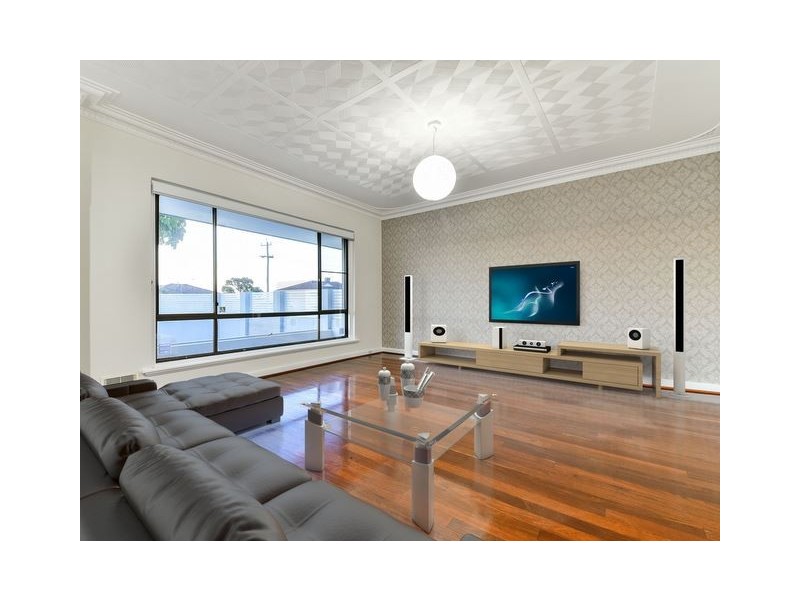 20 Hamilton Road, Hamilton Hill WA 6163