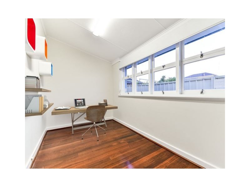 20 Hamilton Road, Hamilton Hill WA 6163