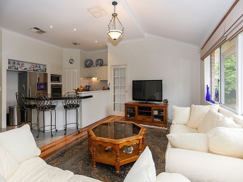 5 Calero Court, Atwell WA 6164