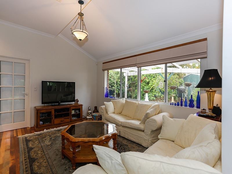 5 Calero Court, Atwell WA 6164