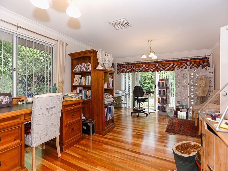 5 Calero Court, Atwell WA 6164