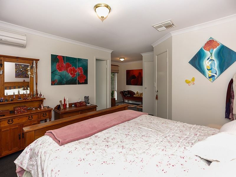 5 Calero Court, Atwell WA 6164