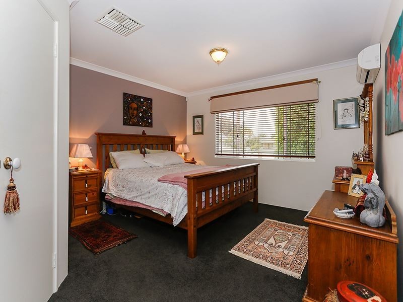 5 Calero Court, Atwell WA 6164