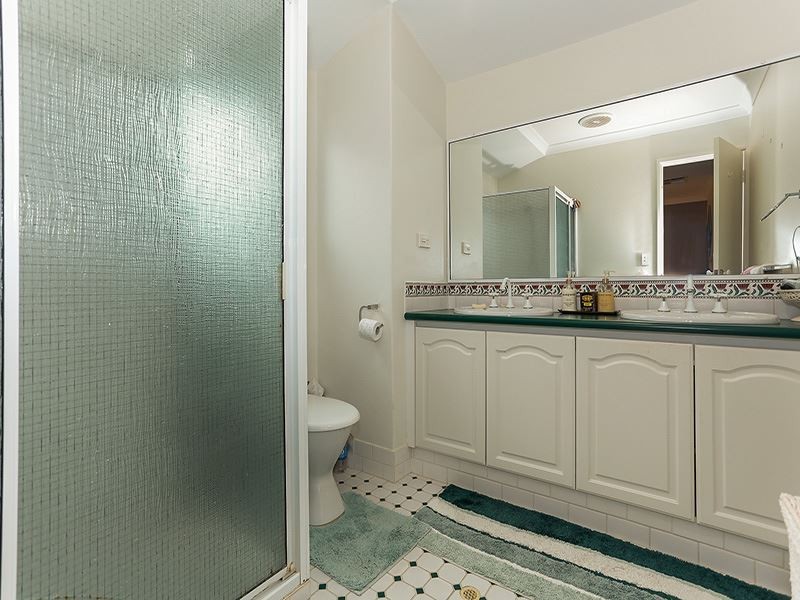 5 Calero Court, Atwell WA 6164