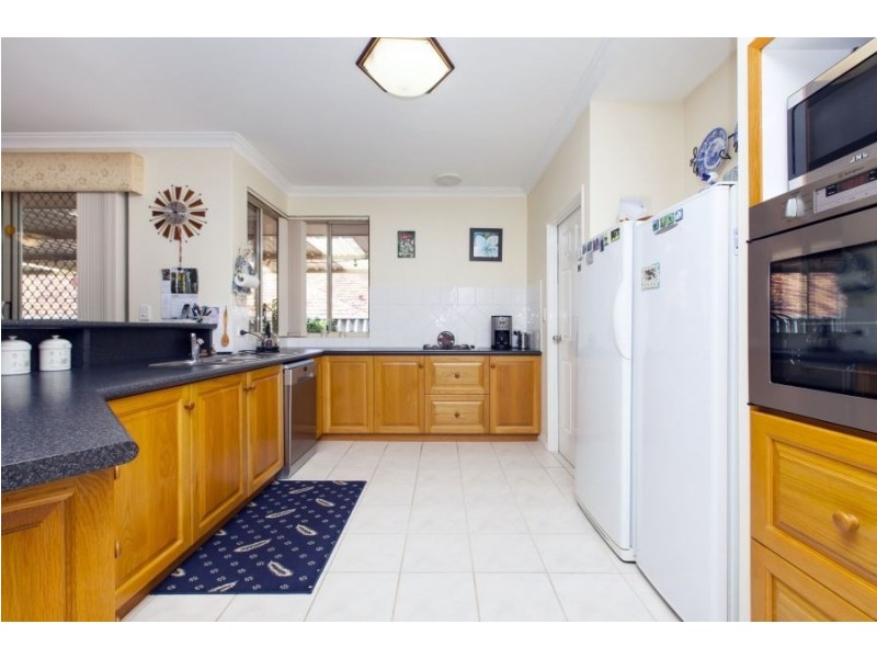 15 Husk Parade, Coogee WA 6166