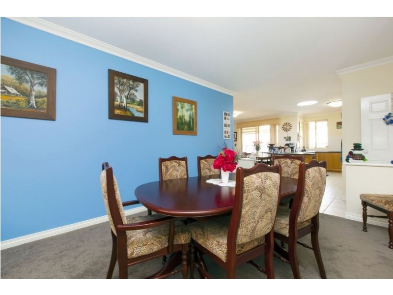 15 Husk Parade, Coogee WA 6166