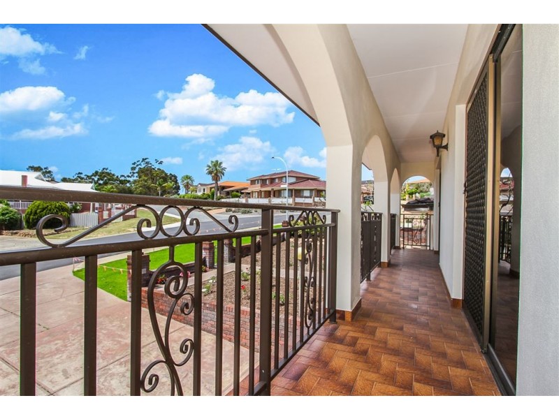 20 Barrett Street, Spearwood WA 6163