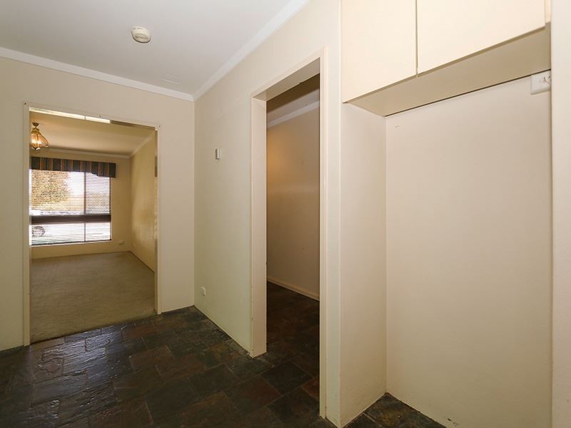 63 Davilak Ave, Hamilton Hill WA 6163