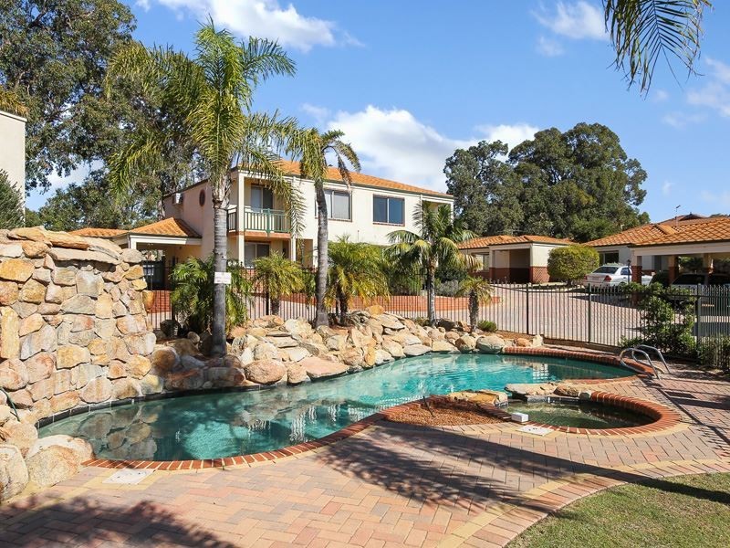 12/16 Ritz Court, Bibra Lake WA 6163
