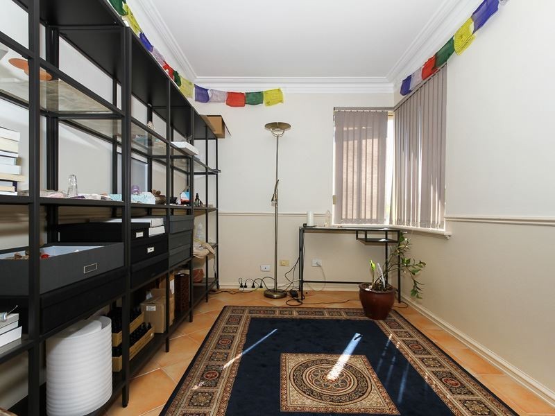 12/16 Ritz Court, Bibra Lake WA 6163