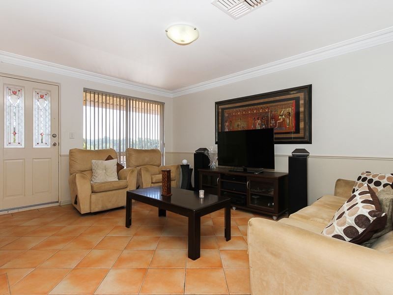 12/16 Ritz Court, Bibra Lake WA 6163