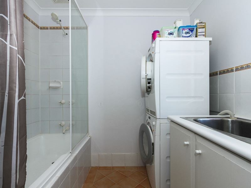 12/16 Ritz Court, Bibra Lake WA 6163