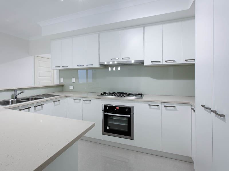 2/39 Phoenix Road, Spearwood WA 6163