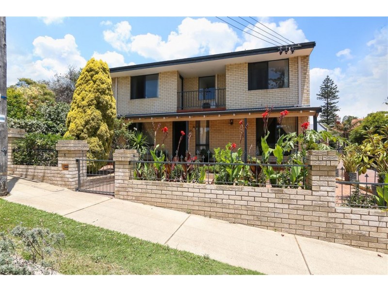 1/5 Swanbourne Street, Fremantle WA 6160