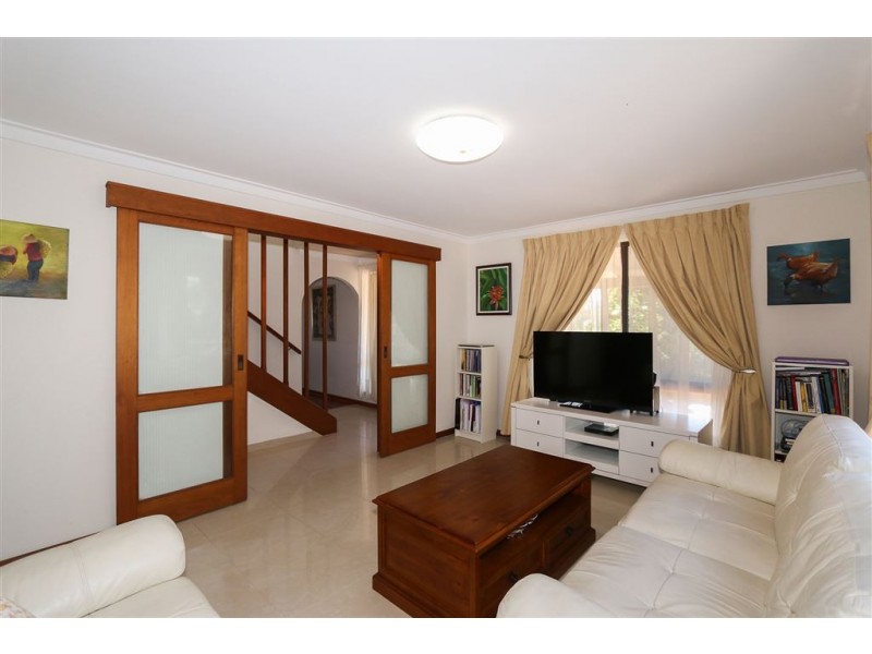 1/5 Swanbourne Street, Fremantle WA 6160