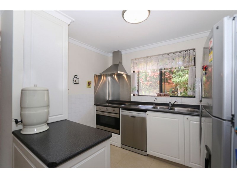 1/5 Swanbourne Street, Fremantle WA 6160