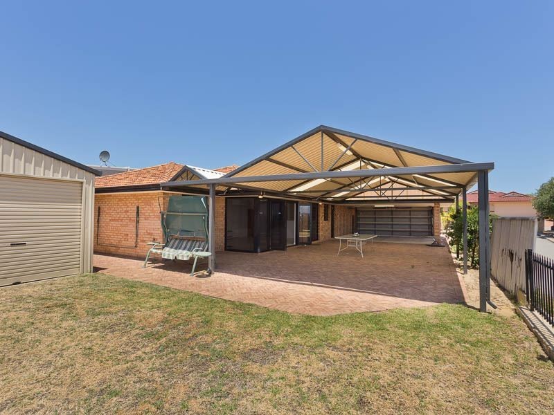 25 Tindal Avenue, Yangebup WA 6164