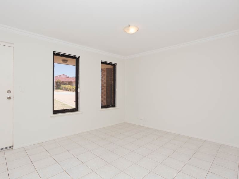 25 Tindal Avenue, Yangebup WA 6164