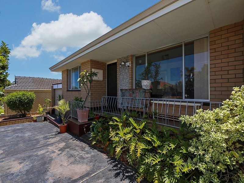 a/30 Dodd Street, Hamilton Hill WA 6163