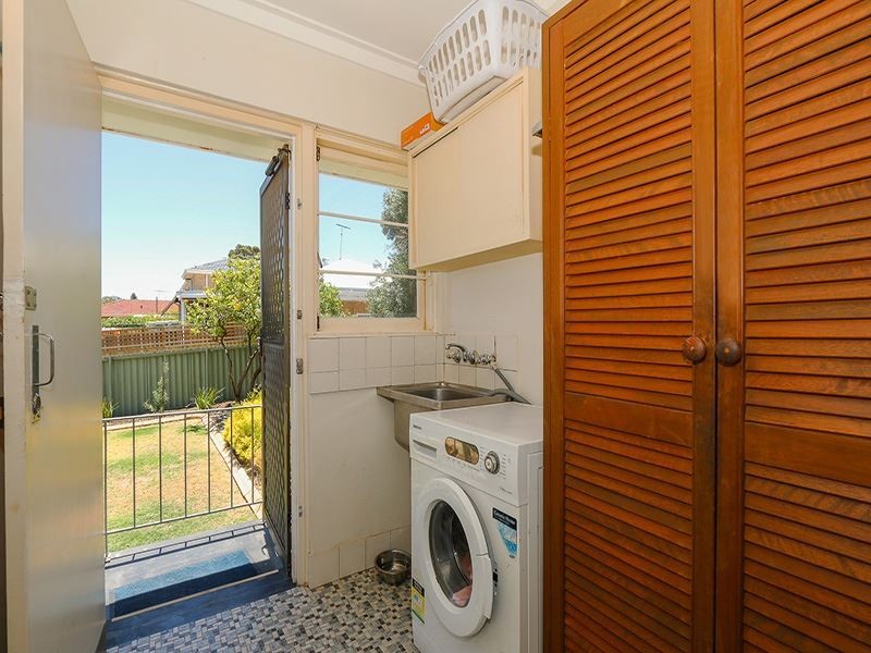 a/30 Dodd Street, Hamilton Hill WA 6163