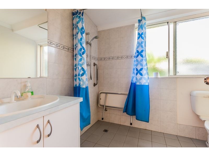 12 Nenagh Close, Orelia WA 6167