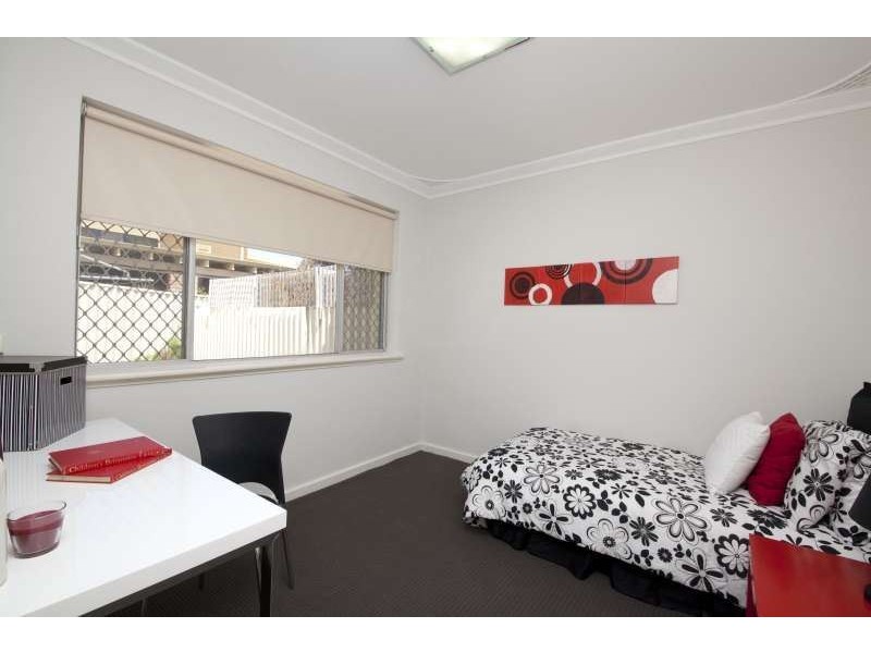 19B Hotspur Road, Spearwood WA 6163