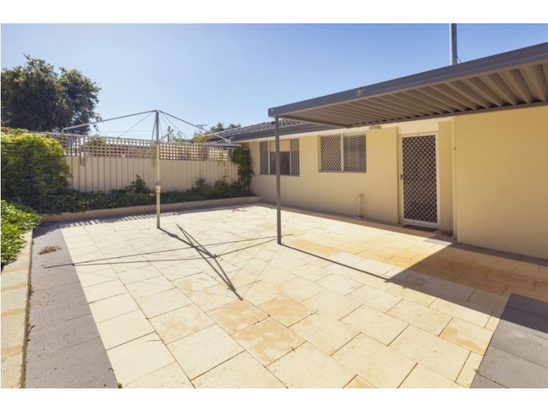 19B Hotspur Road, Spearwood WA 6163