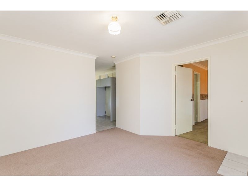 3 Gould Place, Parmelia WA 6167