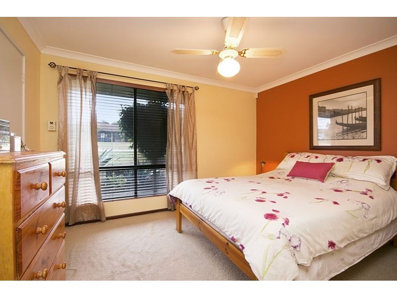 18 Pelican Ramble, Yangebup WA 6164