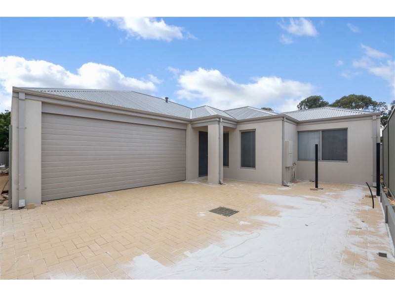 2/64 Gerald Street, Spearwood WA 6163