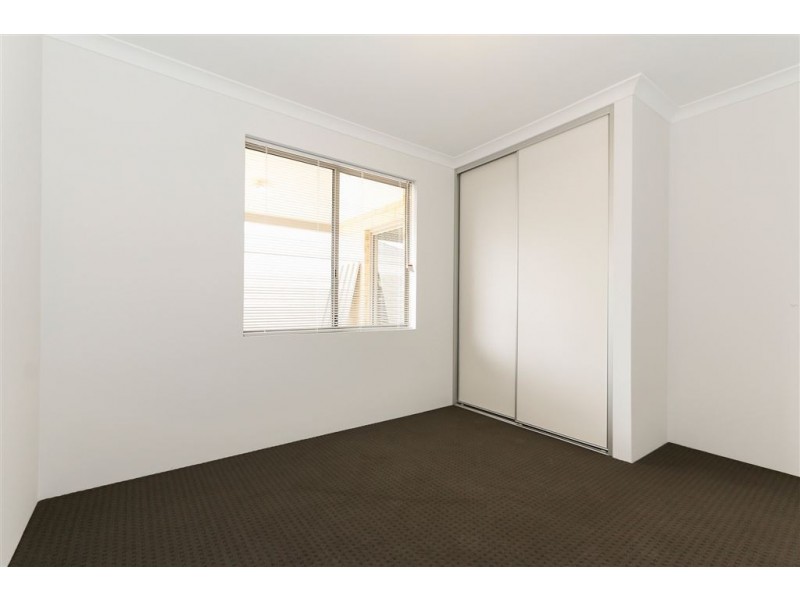 2/64 Gerald Street, Spearwood WA 6163