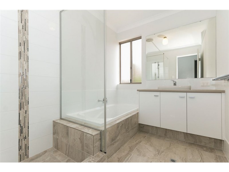 2/64 Gerald Street, Spearwood WA 6163