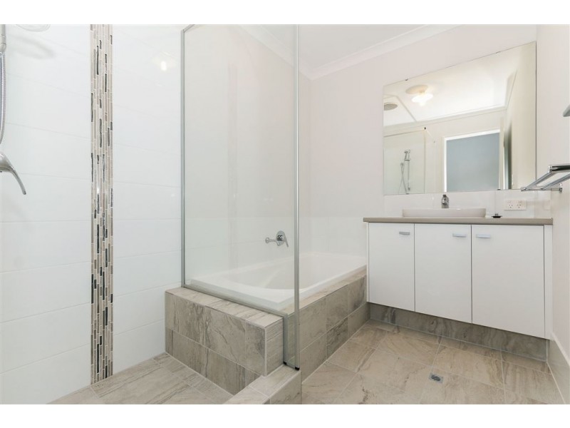 2/64 Gerald Street, Spearwood WA 6163