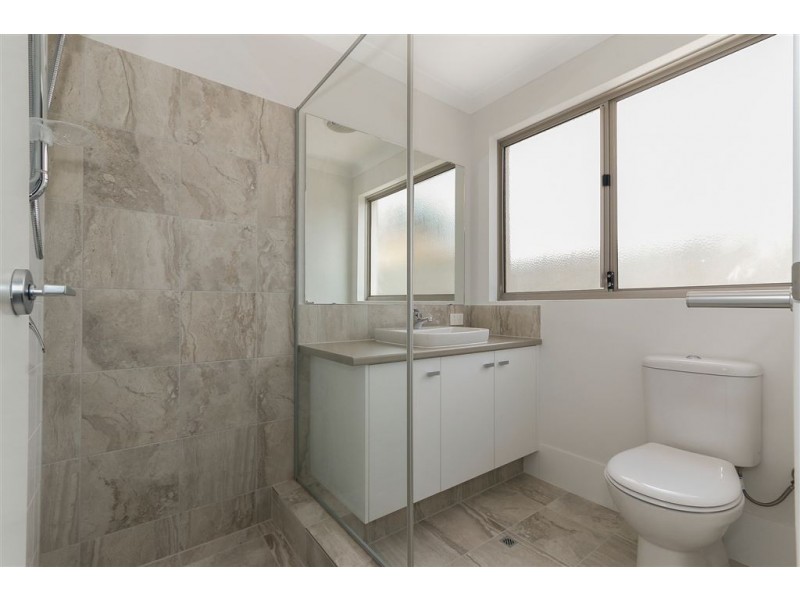 2/64 Gerald Street, Spearwood WA 6163