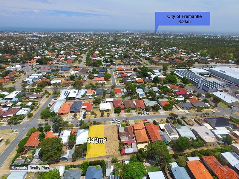 16A Ethelwyn Street, Hilton WA 6163