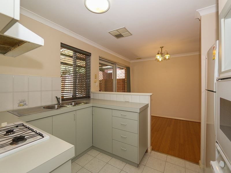 2/201 Glen Iris Dr, Jandakot WA 6164